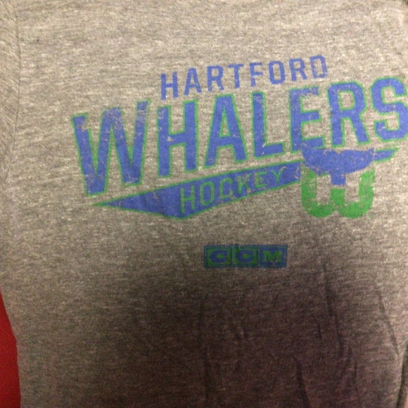 NHL HARTFORD Whalers tshirt - Picture 2 of 2